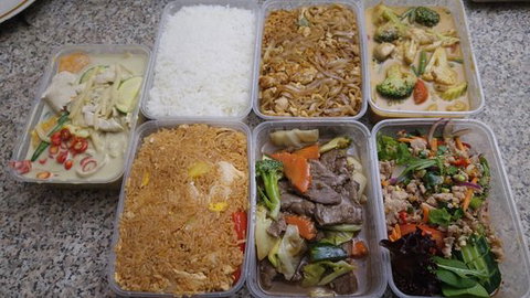 Smiley Thai - Yamba Accommodation 0