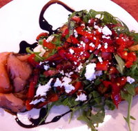 Lettuce B. Frank - Yamba Accommodation