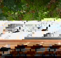 EXP. restaurant - Yamba Accommodation