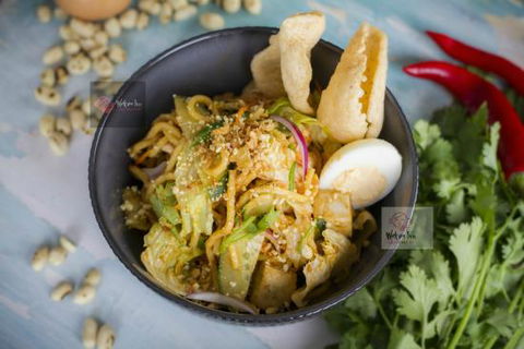 P'Nut Street Noodles (Wok On Inn) The Rocks - Yamba Accommodation 0