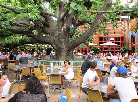 The Oaks Hotel Bar & Grill - Yamba Accommodation 0