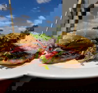 Birdie  Eagle Bistro - Yamba Accommodation