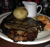 donegans steak house - Yamba Accommodation