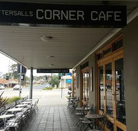The Corner Cafe -Tatts Pub - Yamba Accommodation