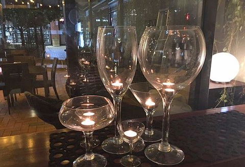 Flaming Bull Bar & Grill - Yamba Accommodation 3
