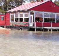 Quarterdeck - Yamba Accommodation
