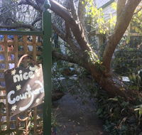 John and Willys - Yamba Accommodation