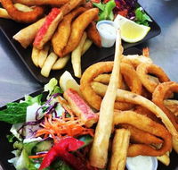 Nonabel Coffee Lounge - Yamba Accommodation