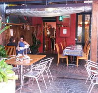 Thub Thim Thai - Yamba Accommodation