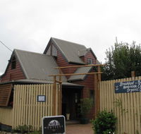 Blue Earth Cafe - Yamba Accommodation