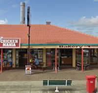 Chicken Mania - Yamba Accommodation