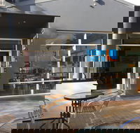 Main Deck Cafe - Yamba Accommodation