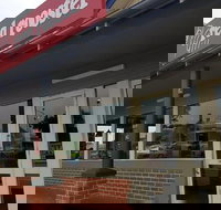 Red Rooster - Yamba Accommodation