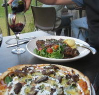 The Huskisson - Yamba Accommodation