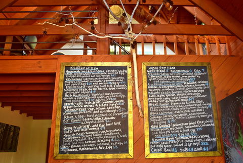Blue Earth Cafe - Yamba Accommodation 1