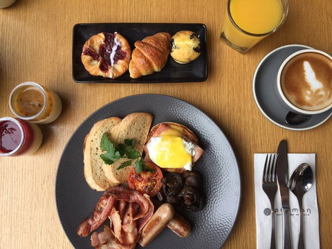 Coco's Restaurant - Yamba Accommodation 0