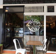 Hessian  Bean - Yamba Accommodation