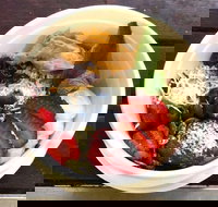 Mr Rooster - Yamba Accommodation