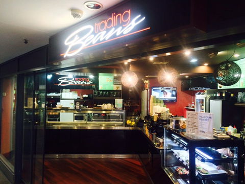 Una's Café & Restaurant - Yamba Accommodation 0