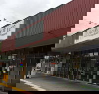 Carv'n It Up - Werribee - Yamba Accommodation