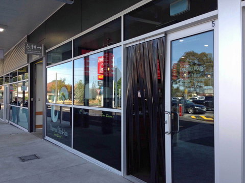 Charcoal Chick-inn Four Season's - Yamba Accommodation 0