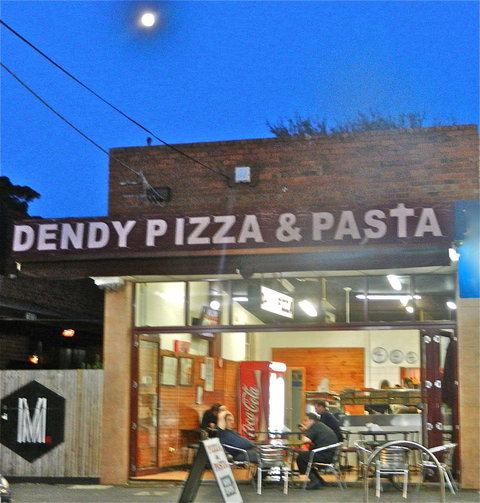 Cookies & Co - Yamba Accommodation 0