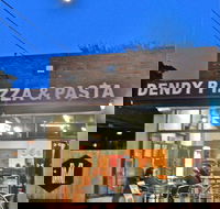 Fat Cow Food Co - Yamba Accommodation