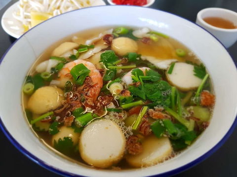 Hu Tieu Viet Long - Yamba Accommodation 0