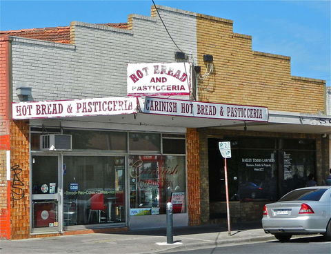 Isher Egless Bakers & Cafe - Yamba Accommodation 0