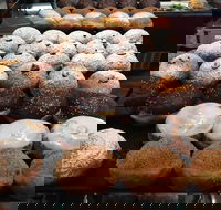 Savion Cakes  Bagels - Yamba Accommodation