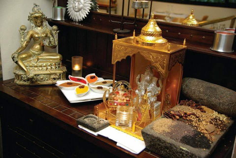 Le Bukhara - Yamba Accommodation 0