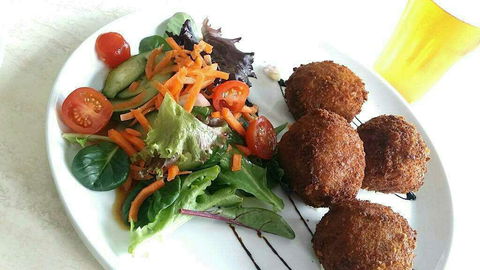 The Heights Bar And Bistro - Yamba Accommodation 0