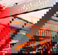 Mylan - Yamba Accommodation