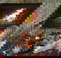 Singlefile Wines - Yamba Accommodation