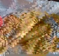 Tullamarine Fish  Chips - Yamba Accommodation