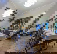 Wild Prawn Cafe Bar and Grill - Yamba Accommodation