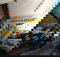 ELC Pizza  Pasta - Yamba Accommodation