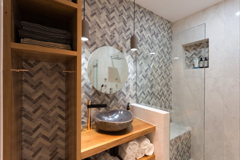 Galleria Shop Eat Relax - Yamba Accommodation 2