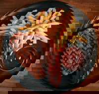 Rashays - Yamba Accommodation