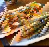 Greenview Restaurant - Yamba Accommodation