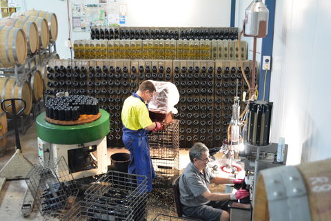 Anderson Winery - Yamba Accommodation 2