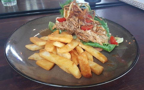 Local's Corner - Yamba Accommodation 0