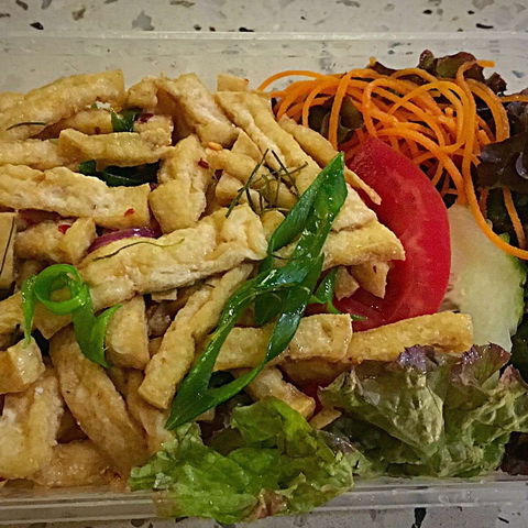 Aroy Thai - Yamba Accommodation 0