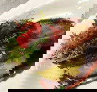 Il Primo - Yamba Accommodation