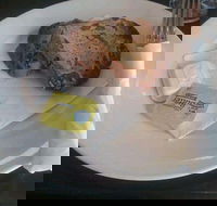 Samovar - Yamba Accommodation