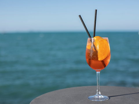 The Rocks - Restaurant, Bar, Pool Club - Yamba Accommodation 2