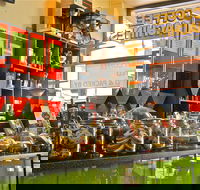 Last Hoot Cafe  Bar - Yamba Accommodation