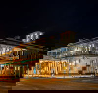 Royal Oak Hotel Penola - Yamba Accommodation