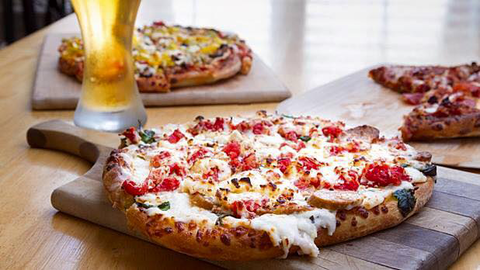 Alfresco Pizzeria & Wine Bar - Yamba Accommodation 1