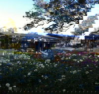 Emma's of Lovedale - Yamba Accommodation